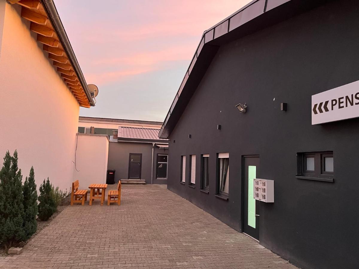 Pension Gergert Gundelsheim Gundelsheim  Экстерьер фото